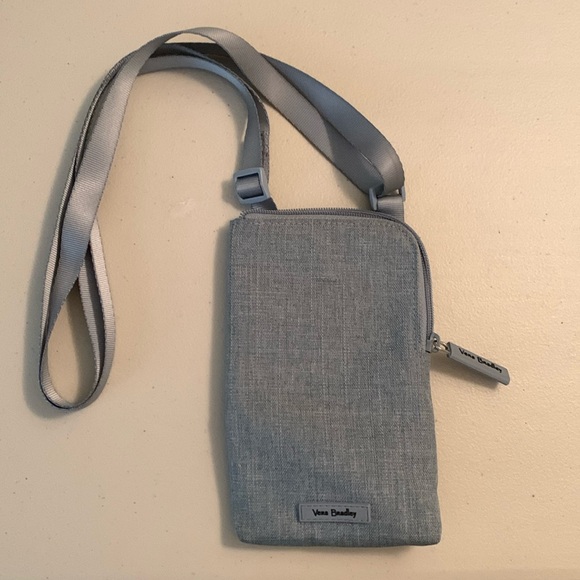 EUC Vera Bradley Crossbody Cellphone Mini Hipster - Picture 1 of 5